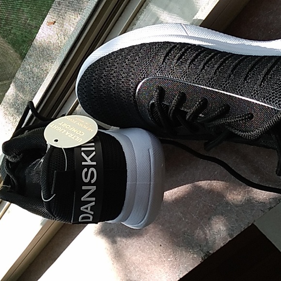Danskin Ultra Light Cusion Comfort Sneakers 7 - Picture 11 of 16